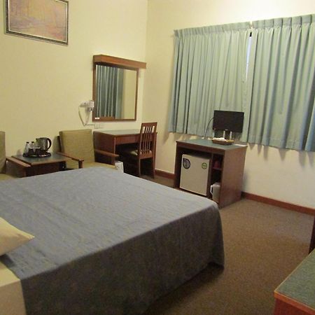 Hotel Supreme Сінгапур Номер фото